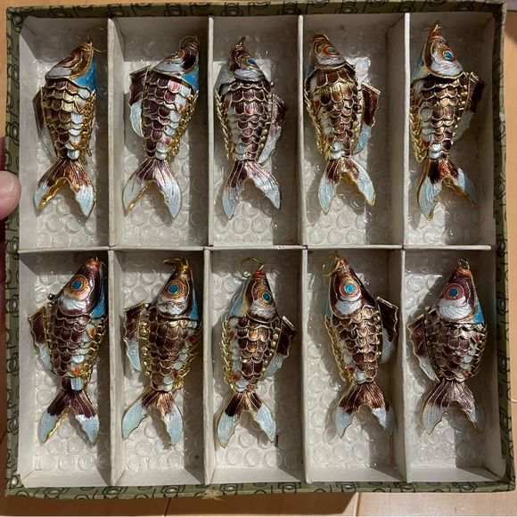 New cloisonné fishes - Picture 1 of 4